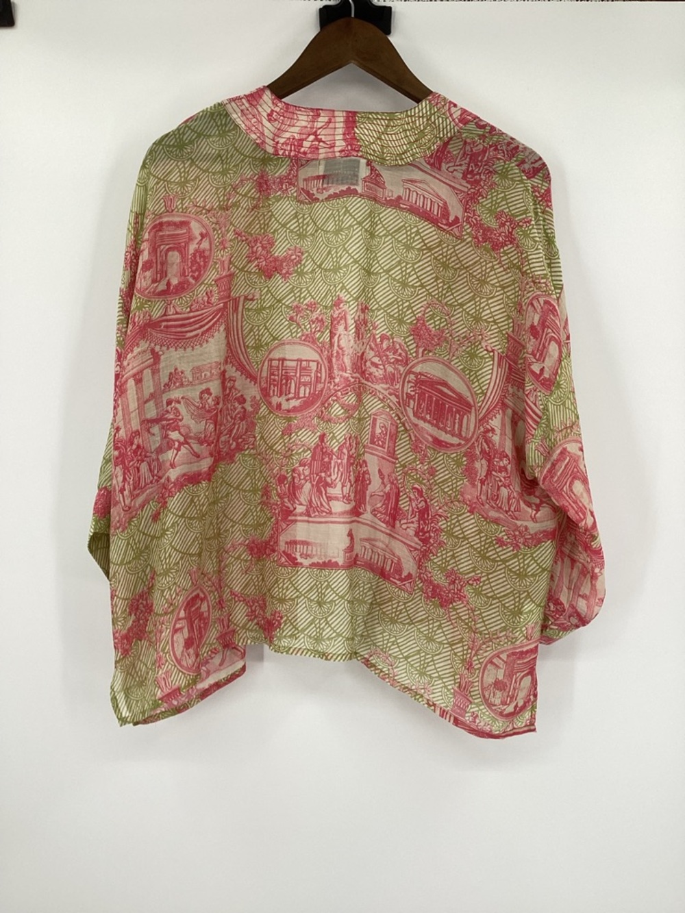 One Hundred Stars Ancient Columns Printed Rachel Kimono Top - Pink & Green - Picture 3 of 8